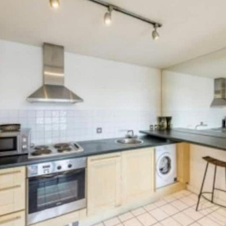 لندن Centrally Located Flat - Battersea Park Road المظهر الخارجي الصورة